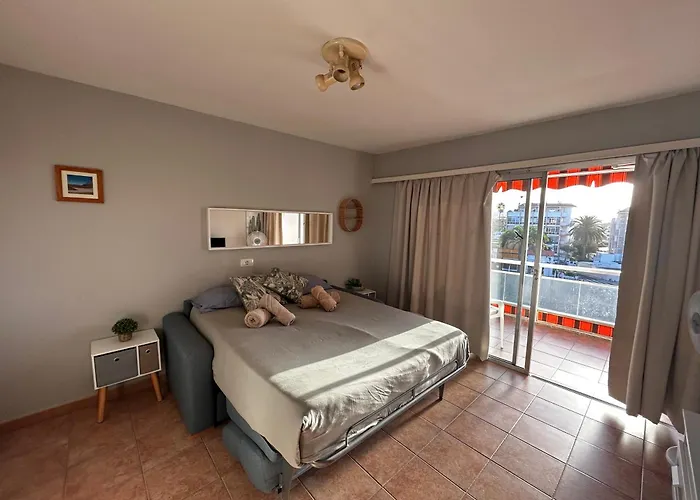 Acevino Solimar Apartment *